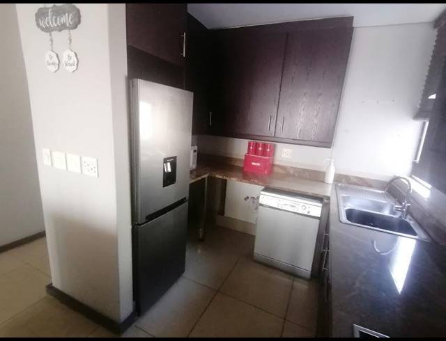 2 BEDROOM APARTMENT FOR SALE IN POINT WATERFRONT